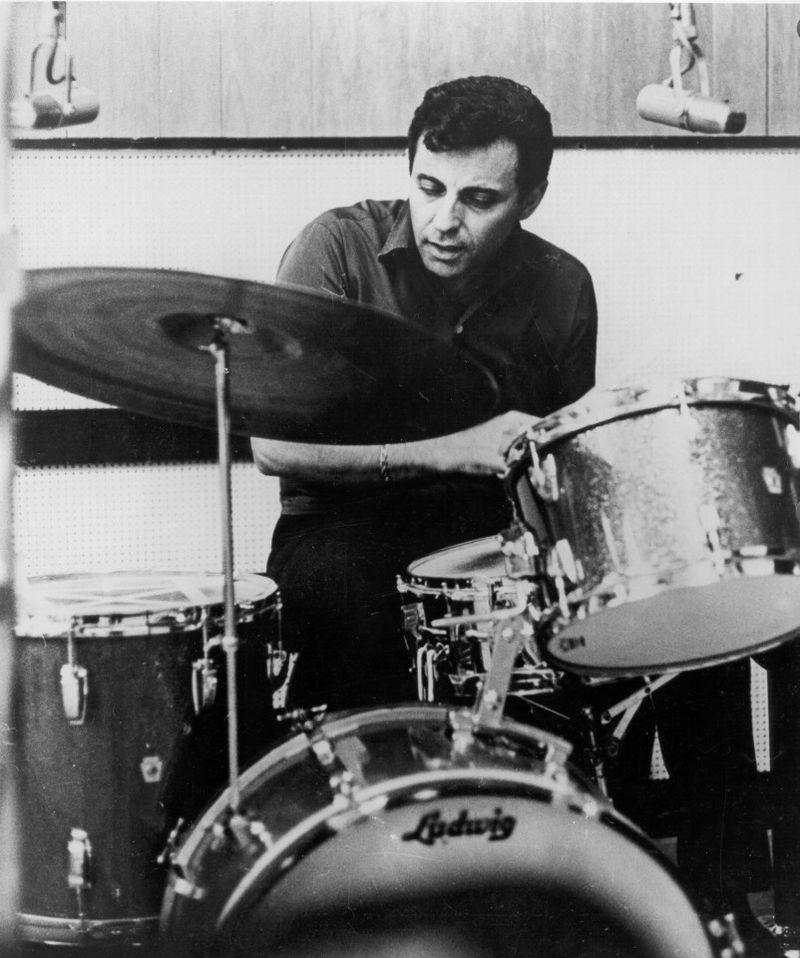 “Be My Baby” – The Ronettes (1963)
