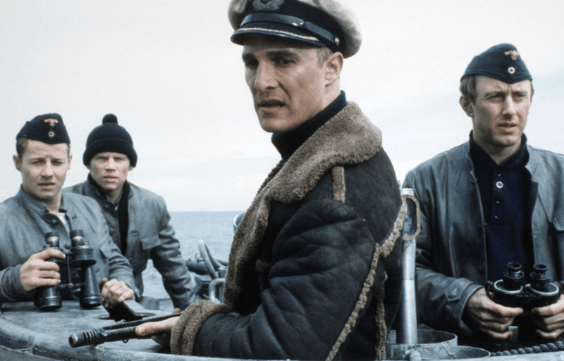 10. U-571 (2000)