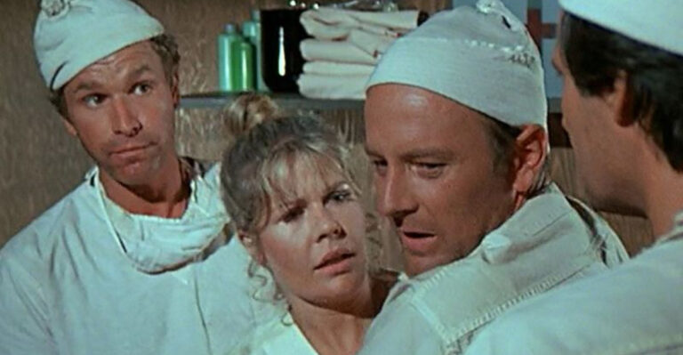 15 Hilariously Offensive 70s Sitcom Jokes That Wouldn’t Fly Today