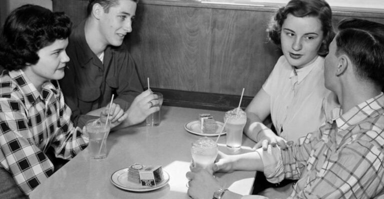 15 Outrageous 1950s Dating Tips That Women Were Actually Told to Follow