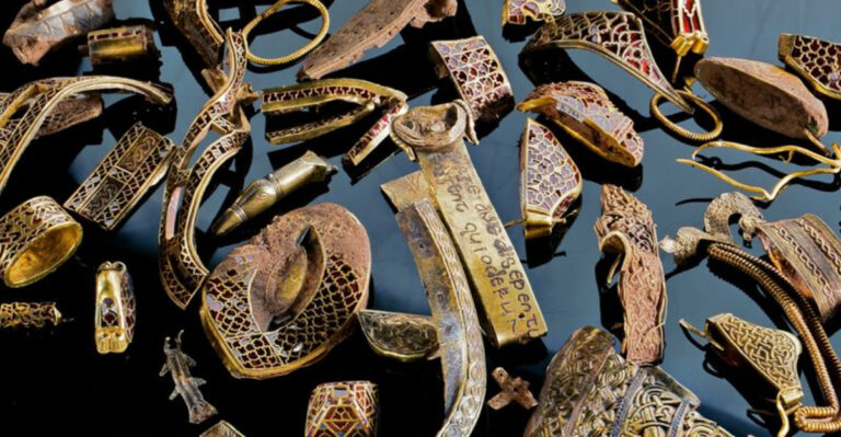 15 Rare Artifacts Discovered in the Unlikeliest Places
