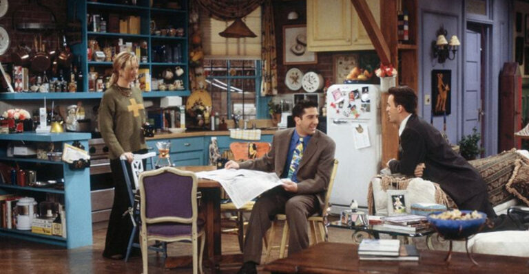 15 TV Sitcom Homes That Made Zero Sense—But We Still Wanted to Live There
