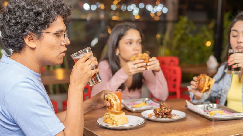 Fast Food Fanatics