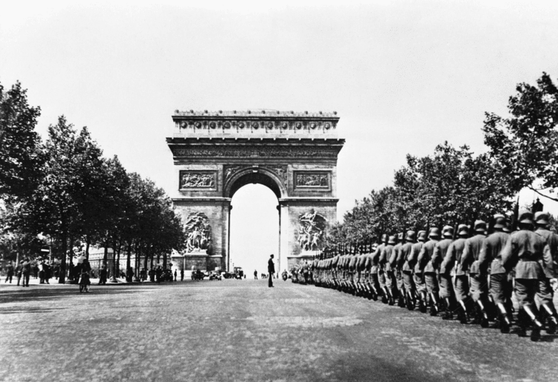 1940: Conquered France in weeks with lightning warfare