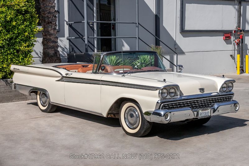 1959 Ford Galaxie Skyliner