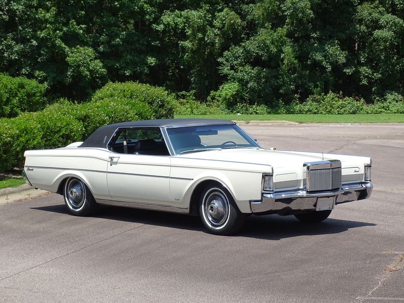 1969 Lincoln Continental Mark III