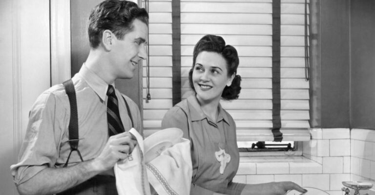 20 Beloved Boomer Habits No One Seems to Be Carrying On