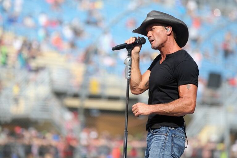 20 Country Songs That Say What You Could Never Put Into Words - Back in ...