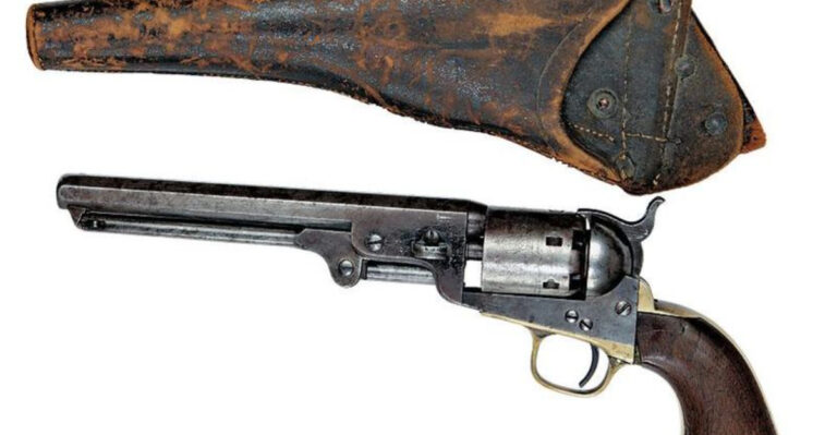 6 Legendary Guns of the Wild West’s Most Feared Outlaws