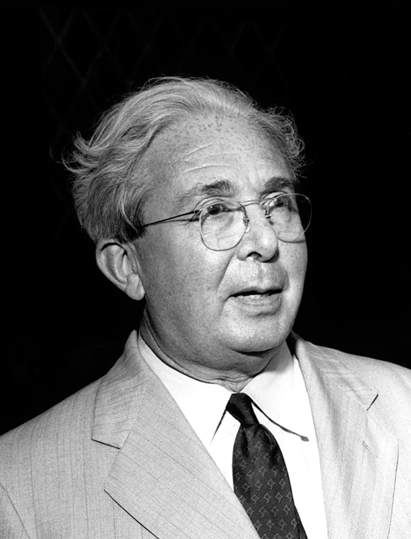 The Wrong Guy Invents the Atomic Bomb