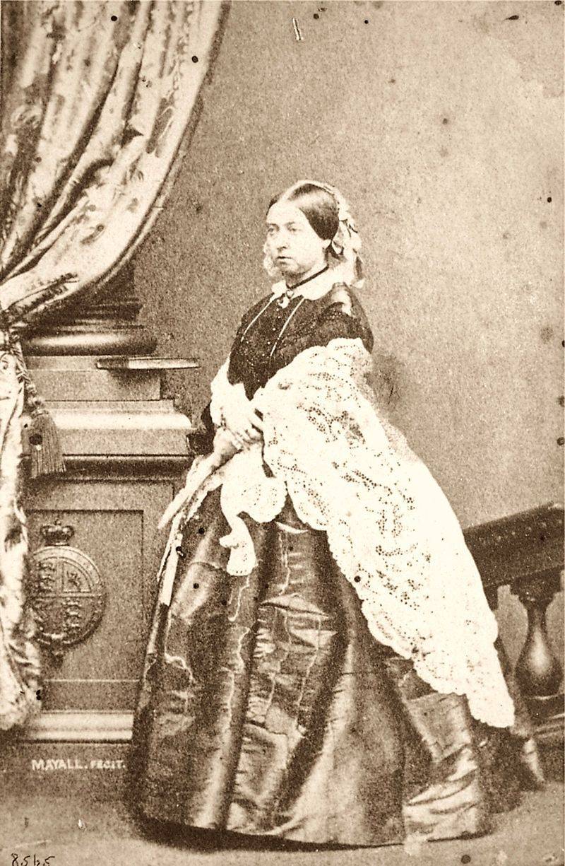 The People's Monarch: 1860s Carte-de-Visite Portraits