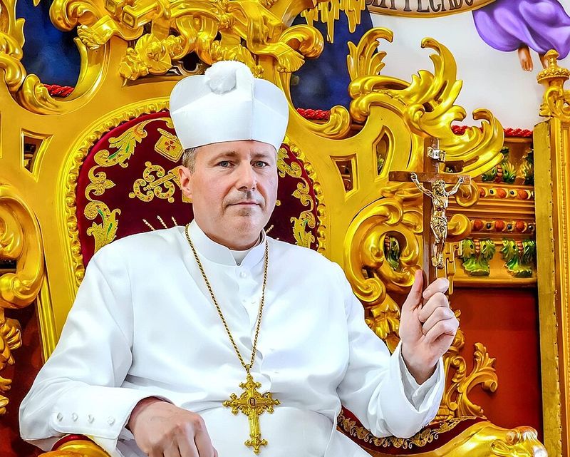 Rejecting Rome and Vatican II Reforms