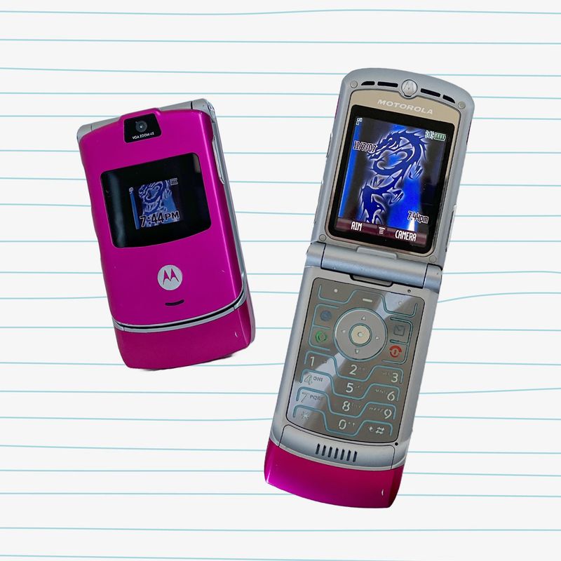 Flip Phones With Custom Faceplates