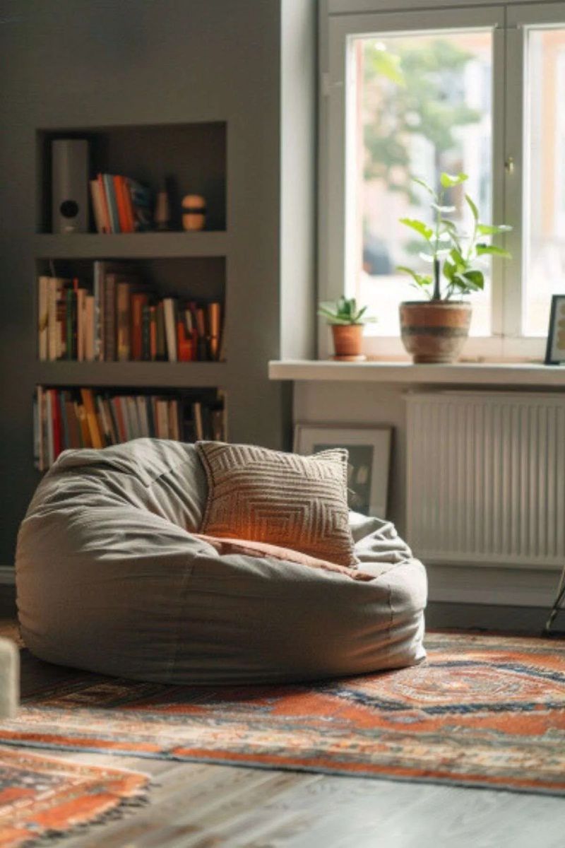Space-Saving & Versatile