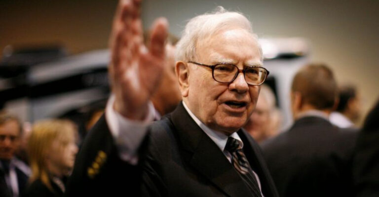 After 55 Years, Warren Buffett Drops the Mic – Meet the Man Taking Over the $1 Trillion Empire!