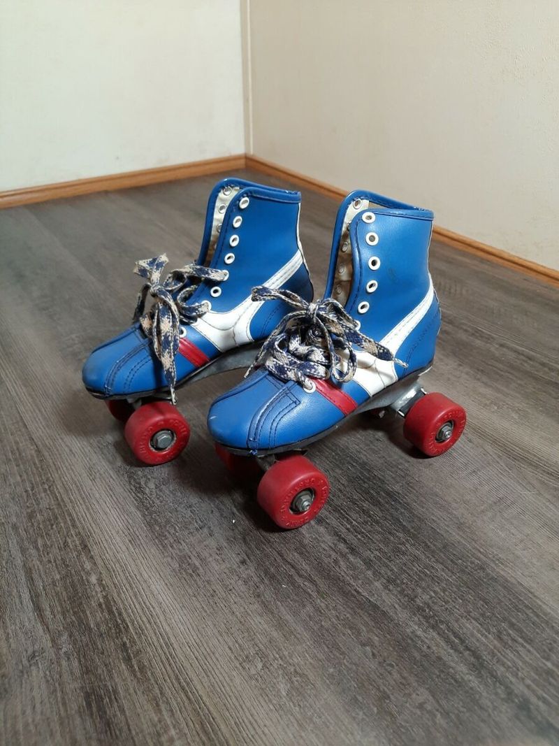 Roller Skates & Skateboards