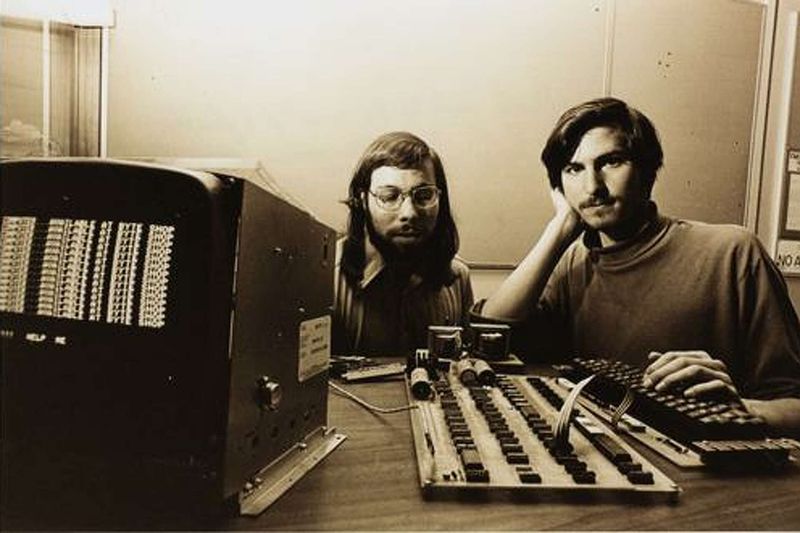Steve Jobs & Steve Wozniak