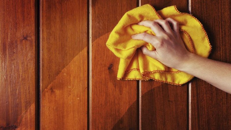 Polishing Floors with Wax and a Hand-Buffing Pad