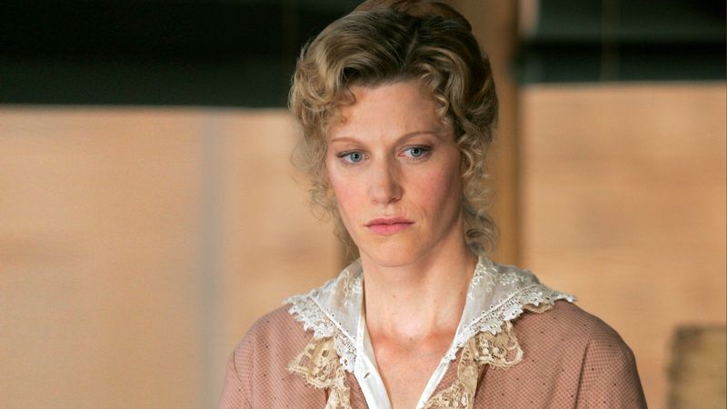 Anna Gunn – Deadwood