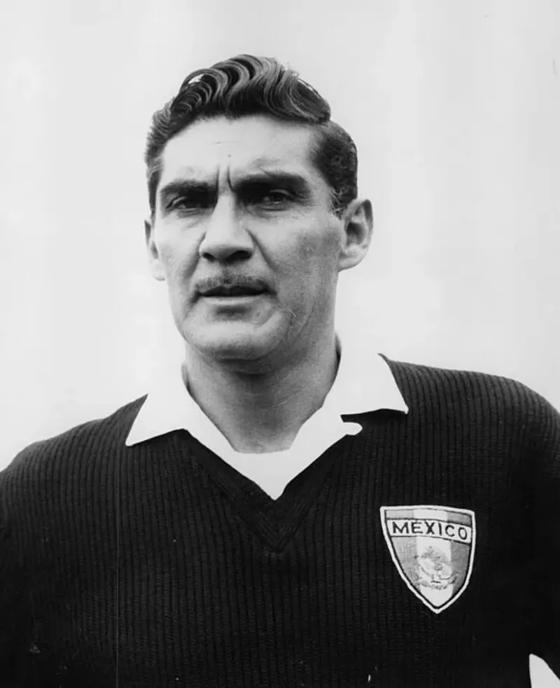 Antonio Carbajal, Mexican footballer, first to play in five World Cups, 2023