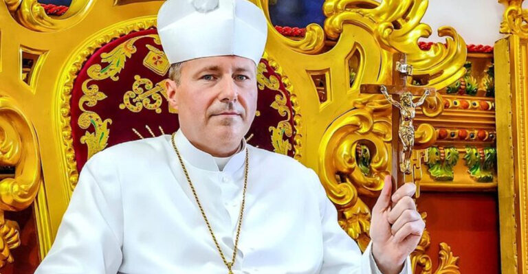 Did you know that in Europe there is another man who claims to be the pope? He does not recognize the Vatican, and the schism began in 1978