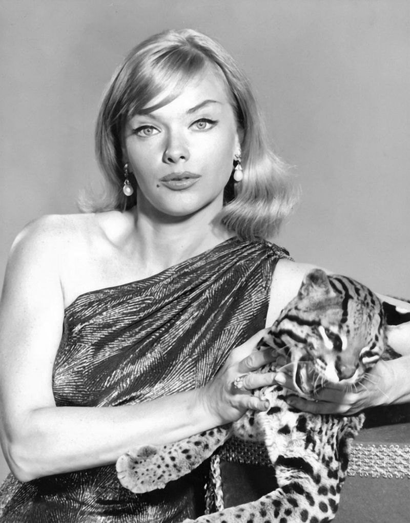 Anne Francis – Honey West