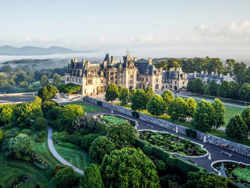 Mansions Fit for Royalty