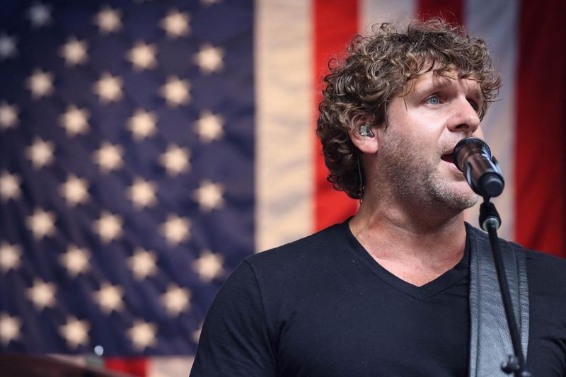 “People Are Crazy” – Billy Currington