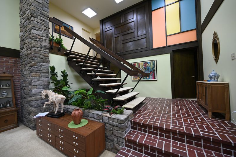 The Brady Bunch Staircase