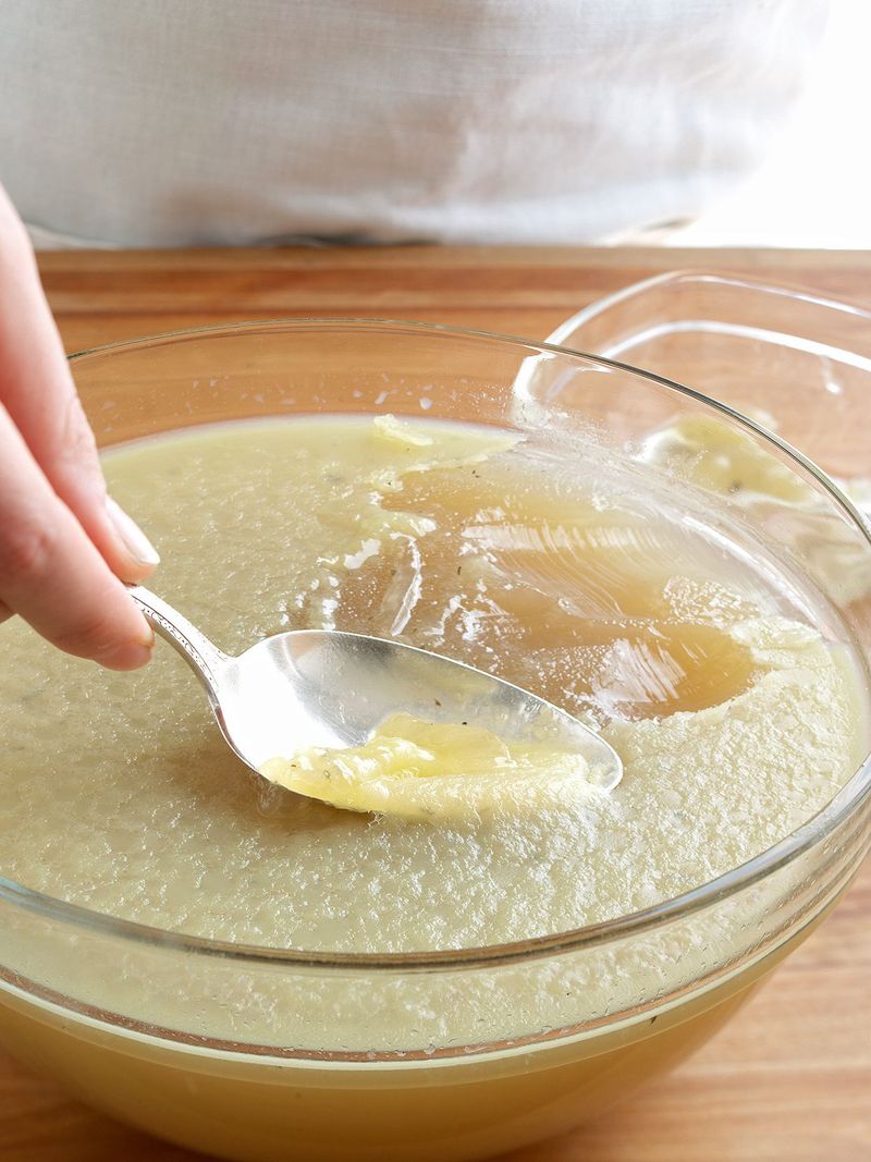 Skimming Fat from Homemade Soup or Lard