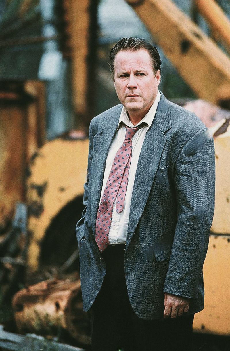 John Heard (Detective Vin Makazian) – Age 71