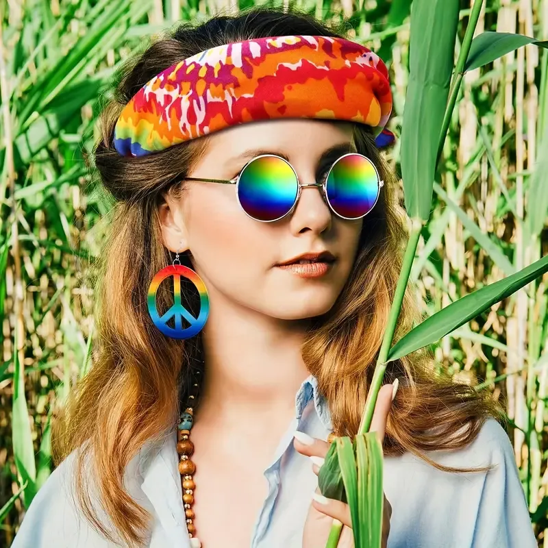 Flower crowns & round sunglasses