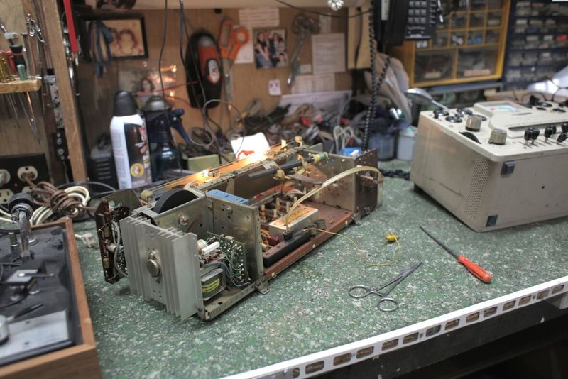 Electronics (Radios, DVD Players, etc.)