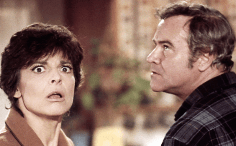 The Prisoner of Second Avenue (1975)