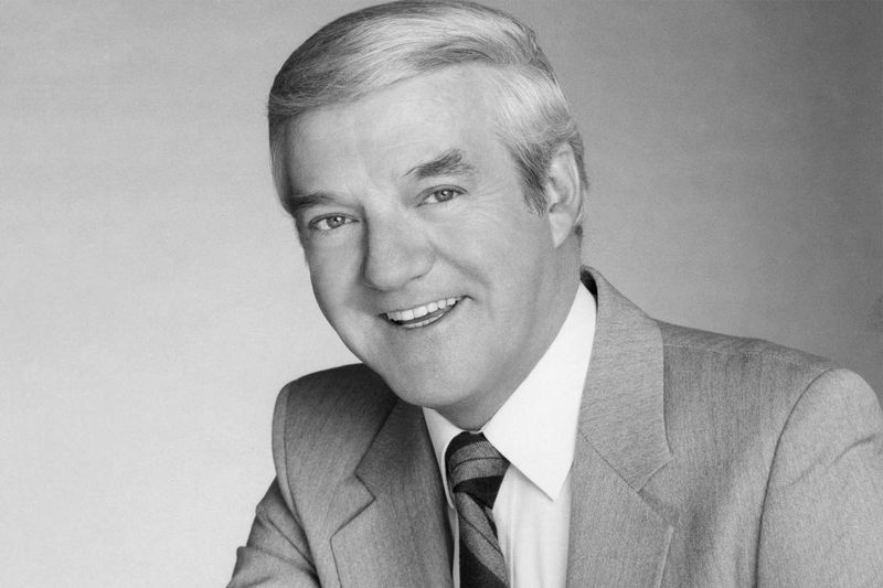 Richard Herd, American actor, 2020