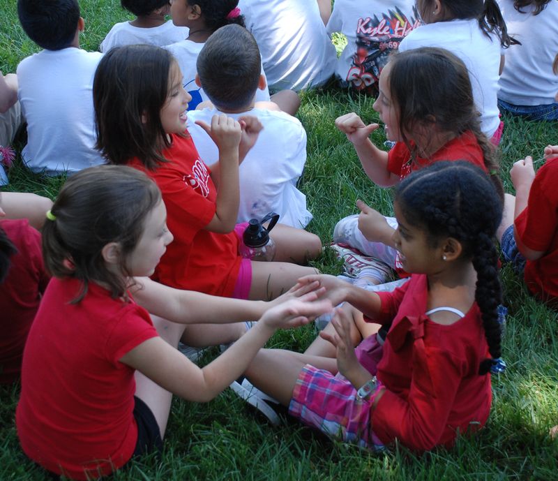 The Clapping Patterns Vary Regionally