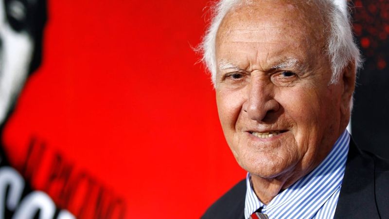 Robert Loggia (Feech La Manna) – Age 85