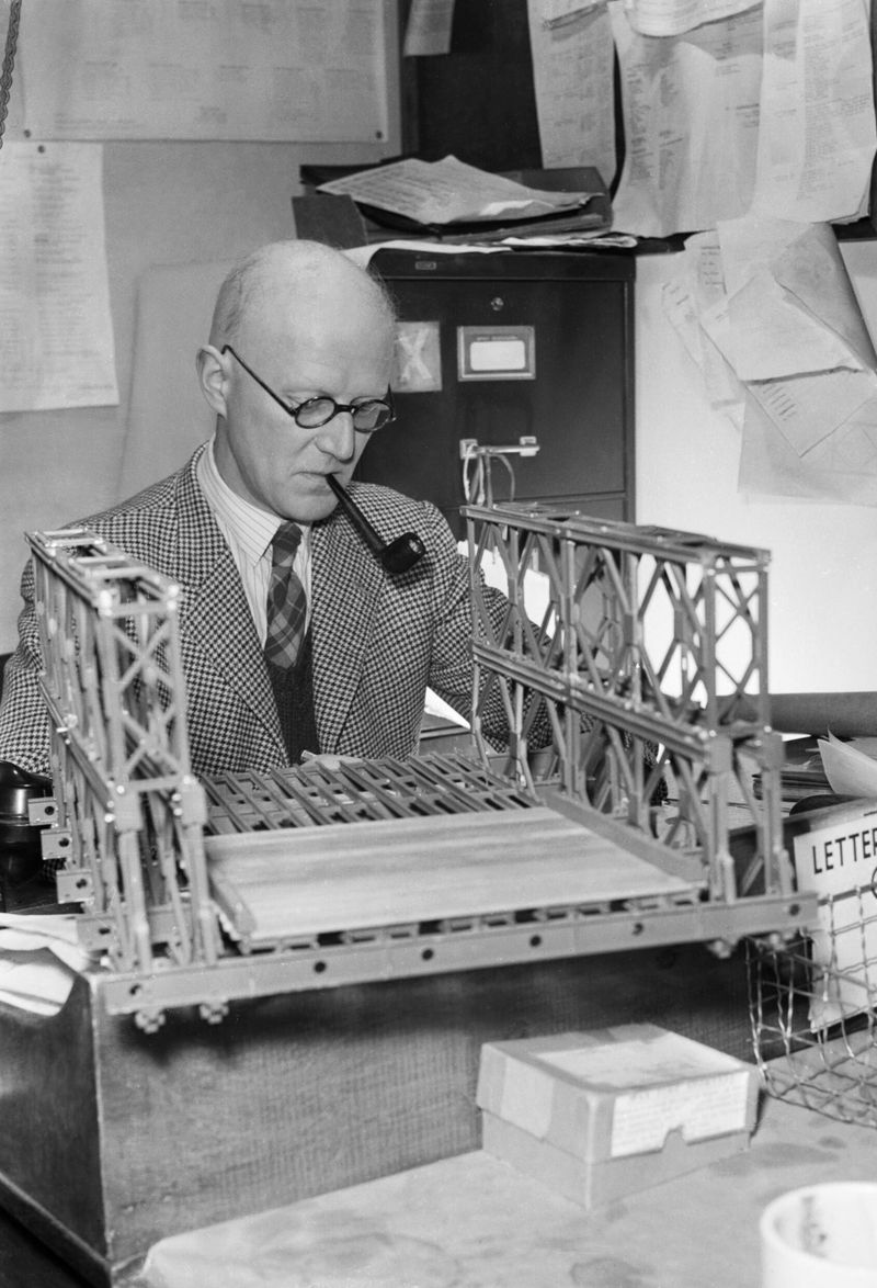 Donald Bailey, British Civil Engineer, 1985