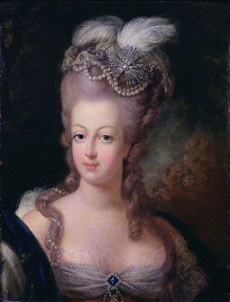Marie Antoinette’s Obsession With Fake Peasant Life
