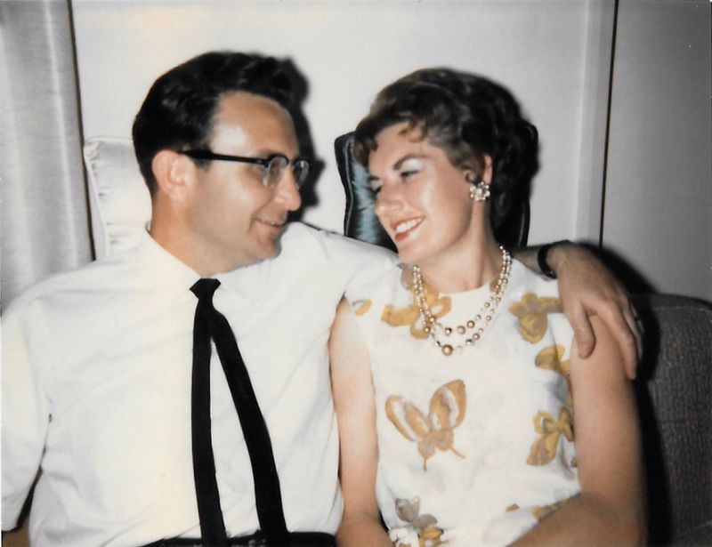 Housewives Were the Norm