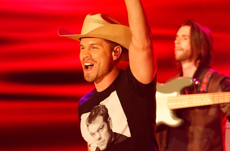 “Small Town Boy” – Dustin Lynch