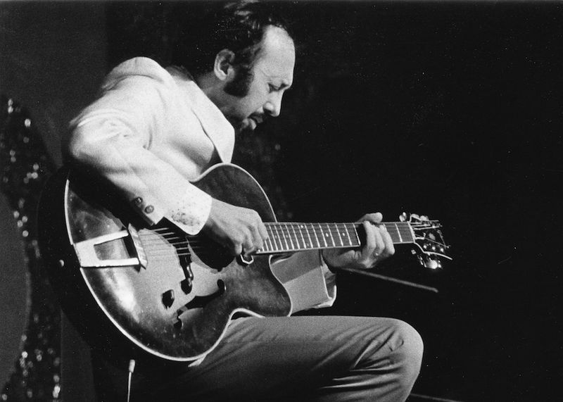 Barney Kessel, American jazz guitarist, 2004