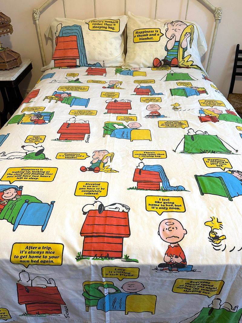 Peanuts Bed Sheets and Pillowcases