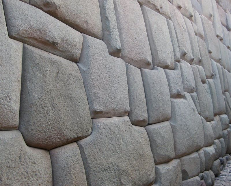 Inca Stonework (Earthquake-Proof & Laser-Precise)