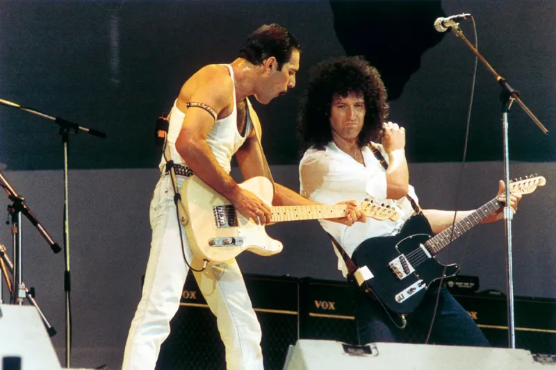 Queen (Freddie Mercury) – Theatrical rock genius