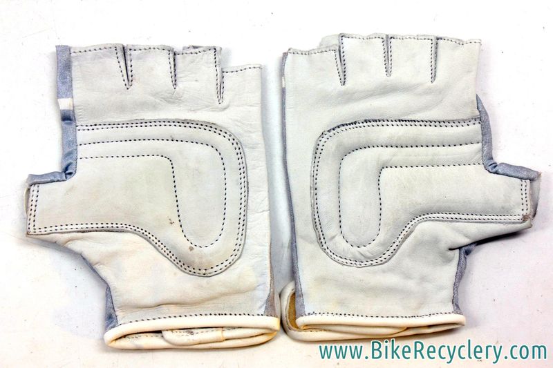 Fingerless cycling gloves