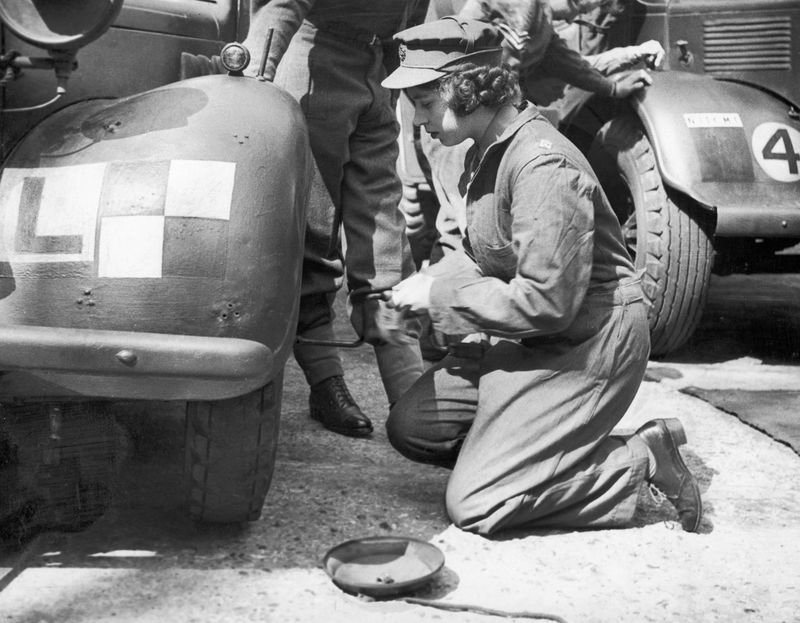 Queen Elizabeth II: The Royal Mechanic