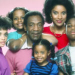 See Photos of 28 Famous Sitcom Casts When Their Show Started