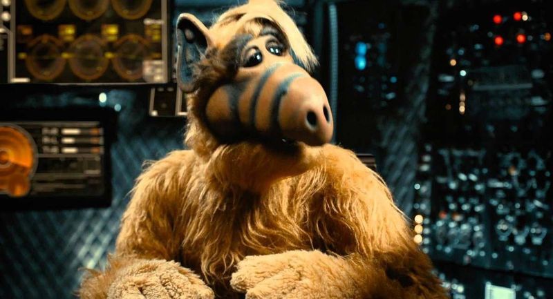 “ALF” (1990)