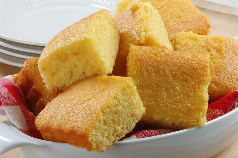 Molasses & Cornbread